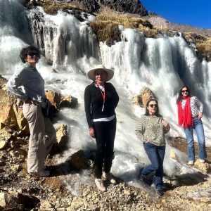 RASTROS DE NEVADO CAMINO A COLCA